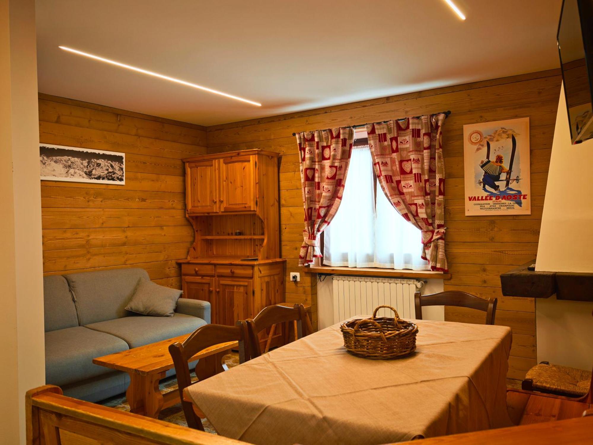 Appartement Champoluc Apartment *